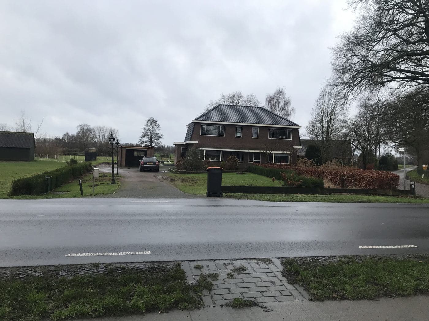 Renovatie voor- en achtertuin, beeld 1 van 5