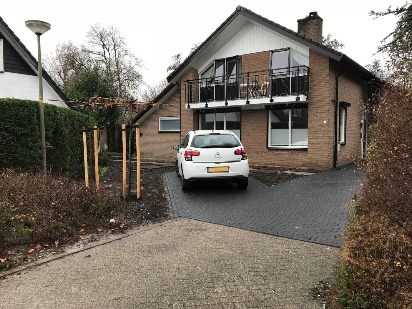 Voortuin, beeld 5 van 7